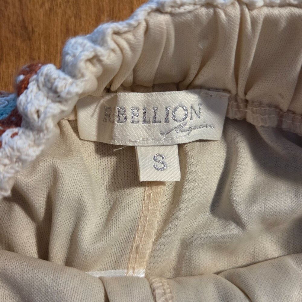 Rebellion crochet crop top and shorts - S - Picture 3 of 6